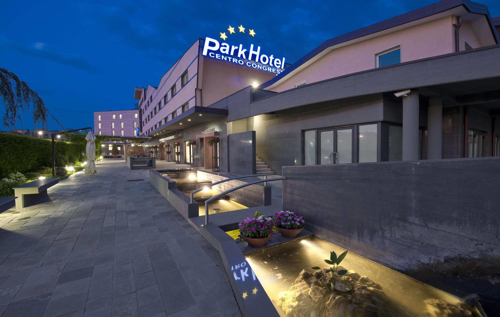 Park Hotel Centro Congressi Potenza Exteriér fotografie
